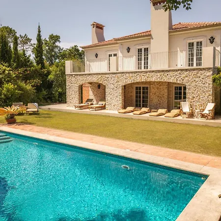 Alegria Villa *